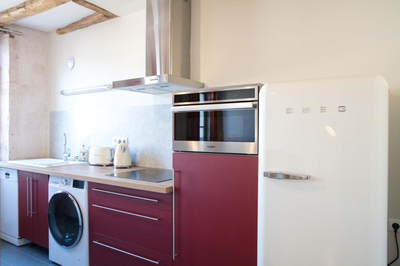 Appartement A-Mi-Chemin - Centre-ville de Tournus Extérieur photo